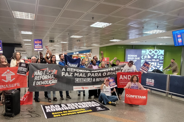 Nos aeroportos, Confetam pressiona parlamentares contra PEC 66 e Reforma