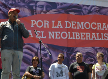 Marcha dá início a Encontro de Montevidéu por Democracia