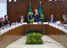 Governo Lula se prepara para negociar reforma administrativa este ano