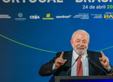 Portugal e Brasil assinam acordo de US$ 500 mi para fabricação de ‘Super Tucano’