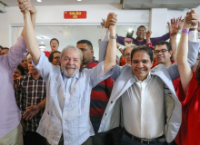 Prefeitos devem cobrar do governo federal aquilo que a população exige, diz Lula em visita a Bahia