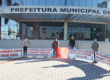Sintram realiza ato pedindo ações mais rigorosas da prefeitura no combate à pandemia