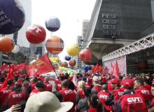 Centrais avisam: se mexer na CLT o Brasil vai parar
