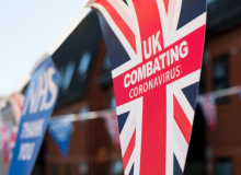 Ômicron faz Reino Unido registrar mais de 100 mil casos de covid-19 em um dia