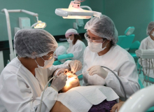 Adiada votação do piso salarial para médicos e cirurgiões-dentistas