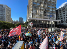 Servidores municipais de SP rejeitam proposta de Nunes e indicam greve