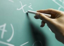Após pressão, deputados recuam de acabar ganho real no piso do magistério
