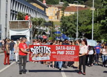 Em greve há duas semanas, servidores de Florianópolis enfrentam criminalização