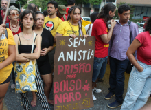 Ato histórico marca o dia de defesa da democracia em Belo Horizonte