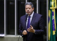 PEC 32: Lira ameaça retomar a votação da Reforma Administrativa