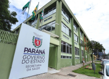 Governo do Paraná omite dados e foge de debates sobre o orçamento para a saúde