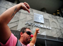 Bolsonaristas do CA da Petrobras aumentam salários de executivos em 43,8%
