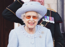 Rainha Elizabeth II morre aos 96 anos; sindicatos lamentam e até cancelam greve