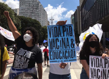 Estudantes fazem protestos por vida, pão, vacina, educação e #ForaBolsonaro