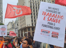 Servidores municipais de São Paulo fazem paralisação e podem entrar em greve