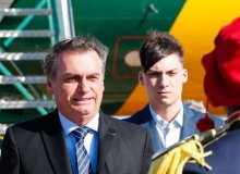 PF não viu crime na relação entre Renan Bolsonaro e patrocinadores de sua empresa