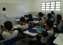 Escola em casa: PL de Bolsonaro prejudica qualidade do ensino