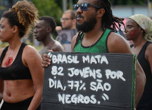 Saiba o que é racismo estrutural e como ele atinge a população brasileira